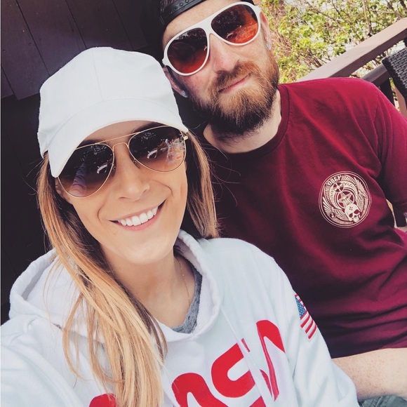 💎Forever 21 nasa pullover crop hoodie - Picture 6 of 7